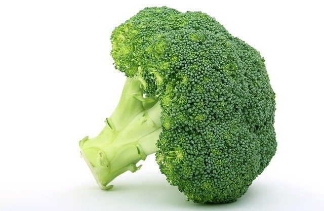 Brocolli- Best Vitamin C Rich Foods in India